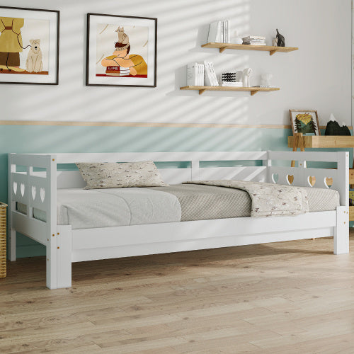 Daybed Cabin Bed Wooden 3FT Single Sofa Guest Bed Sofa Bed, Pull Out Trundle Wooden Bed Heart-Shaped For Children Adults Bed For Living Room And Bedroom -90 X190 Cm -White